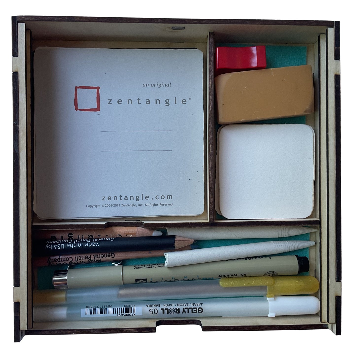 Your Tiny Traveling Tangle Desk – Portable Lap Desk with Magnetic Closure & Built-In Compass