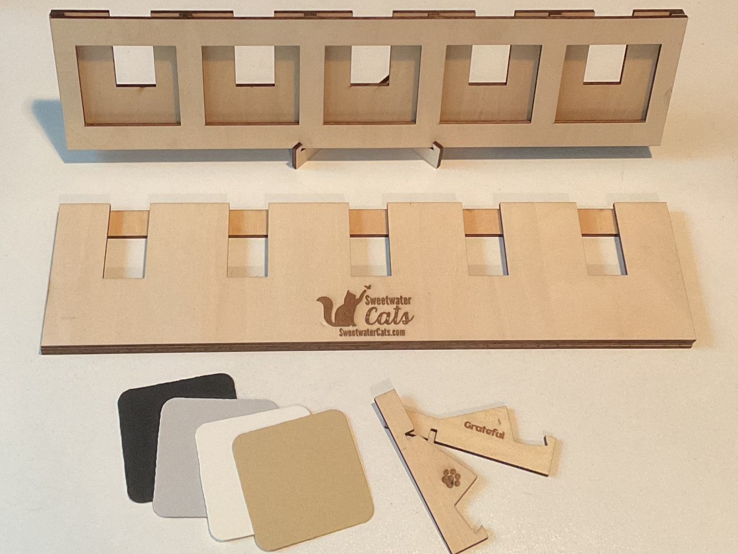 Handmade Zentangle® Bijou Frame – 5-Tile Top-Loading Wood Display for 2" Tiles