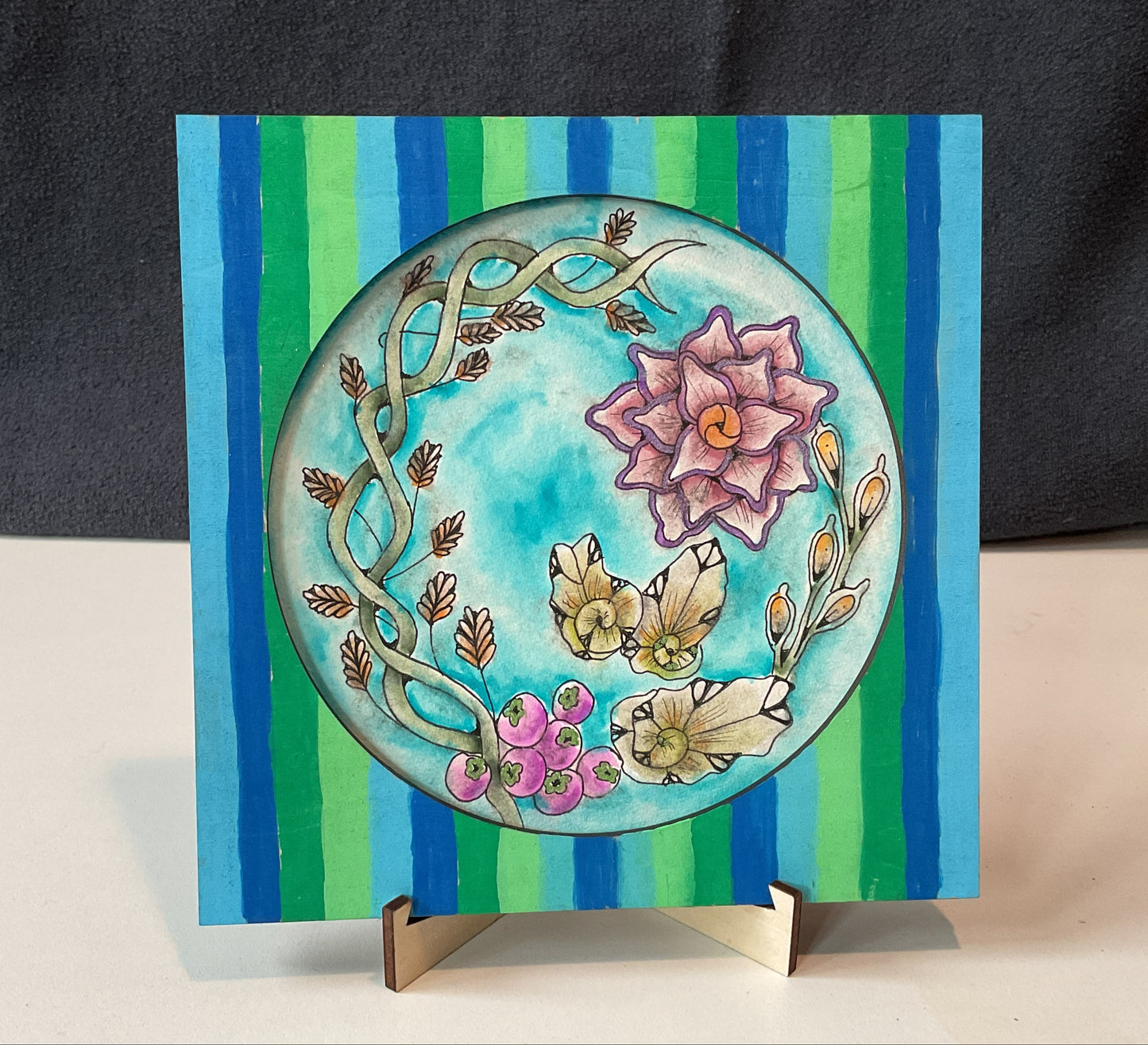 Handmade Zentangle® Zendala Frame – 5.5" Wood Display for 4.5" Tiles