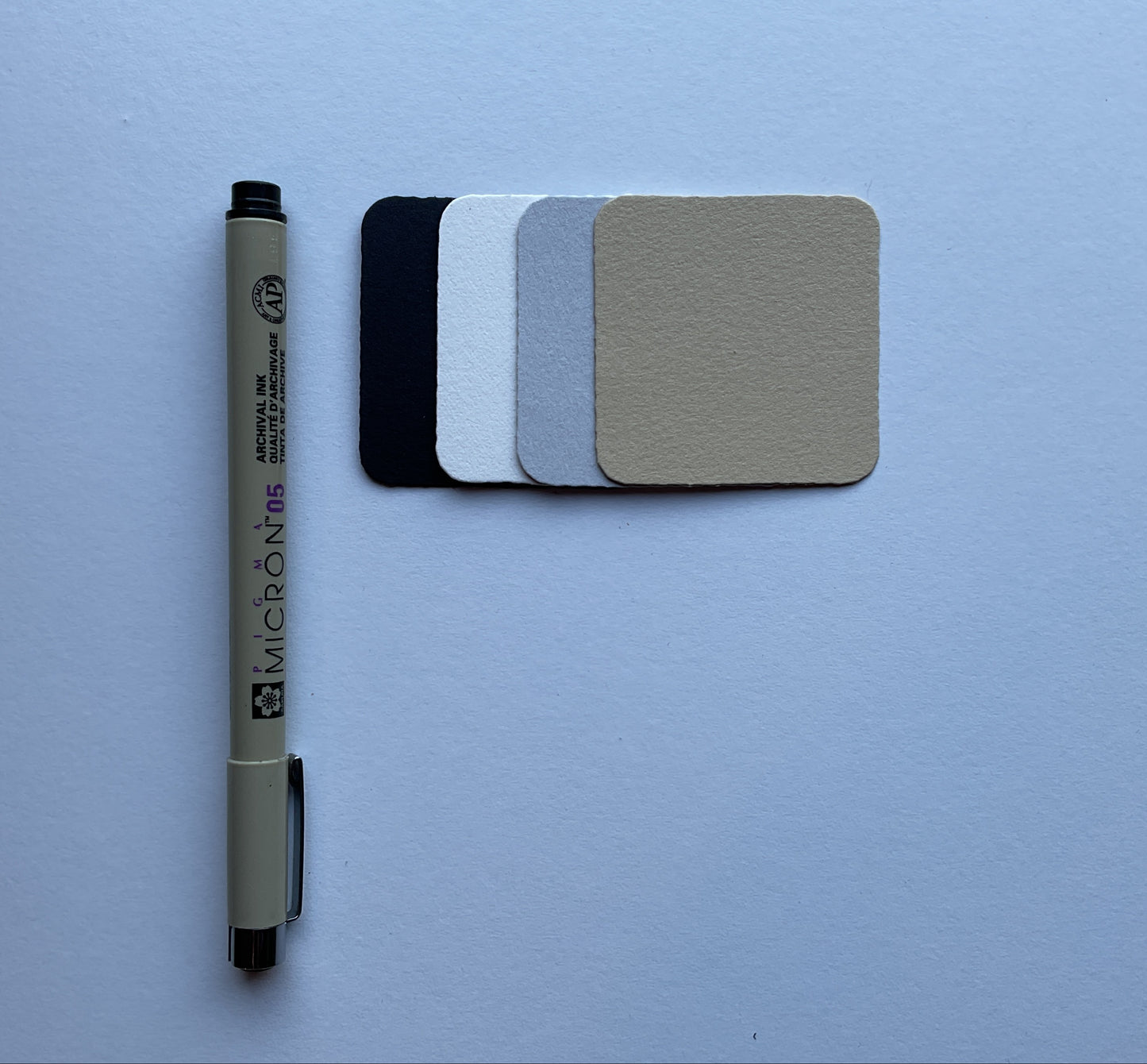 Bijou Zentangle® Tiles – 10 Pack – 2 inch – White, Renaissance, Gray, Black