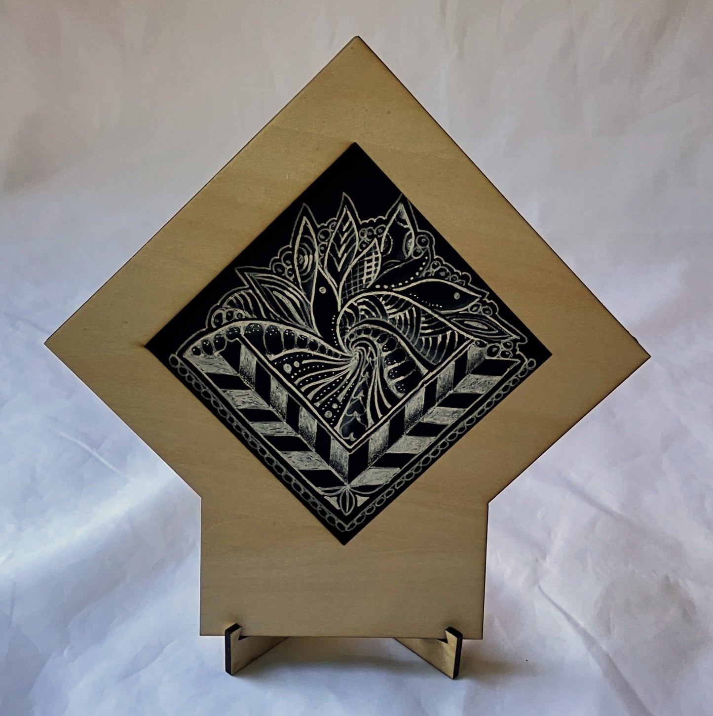 Handmade Zentangle® Square Frame Diagonal – 1 Tile Display